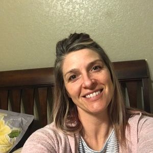 Meet your Posher, Crista